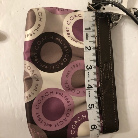 COACH pink snaphead wristlet